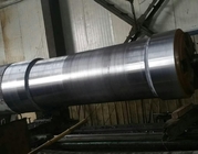 Sa355鋼鉄ピニオン シャフトを造る重い鍛造材Sae4340大きい大きさで分類されたシャフト