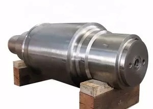 ダイスの鍛造材Aisi4140 Scm440 1.7225の42crmo4鋼鉄ローラー シャフトは鋼鉄スプライン シャフトを造った