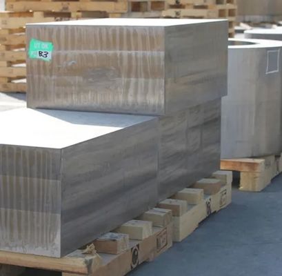 熱い鍛造材CK45 S45c 1045の高圧製粉の表面の鋼鉄正方形の版